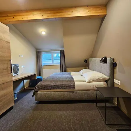 Hotel SINOS-3